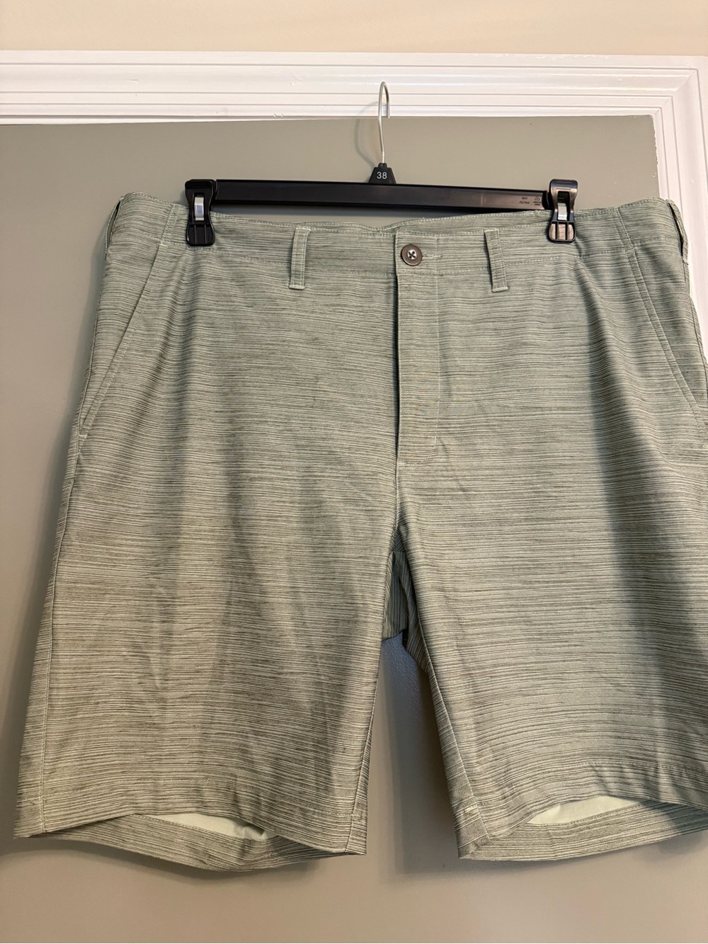 Roundtree & Yorke Men's Heathered Sage Green Flat Front Shorts